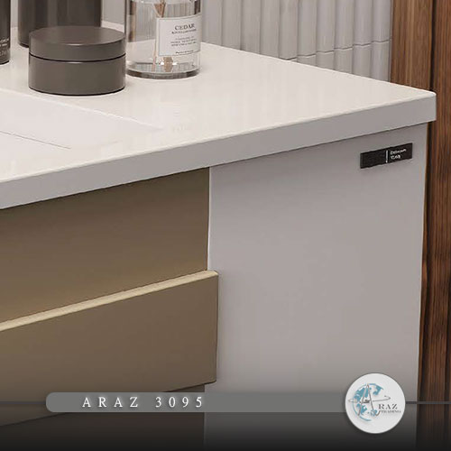 Araz3095-4